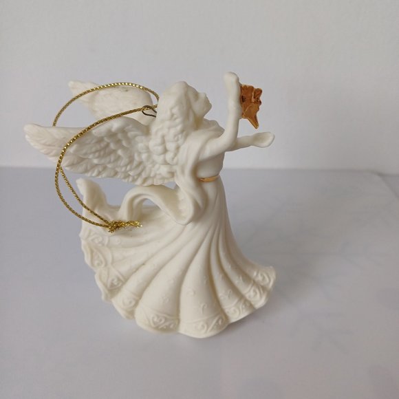 Avon Other - Collectible Vintage Avon 2000 Porcelain Angel Ornament Like New